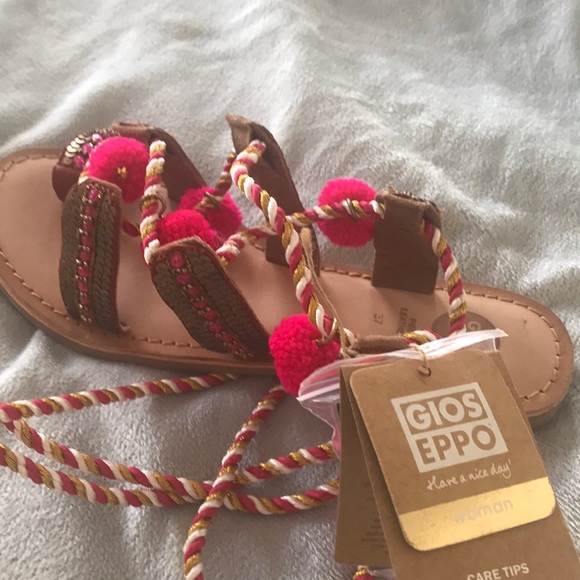 Tie😍 up sandals😍 - Picture 2 of 5